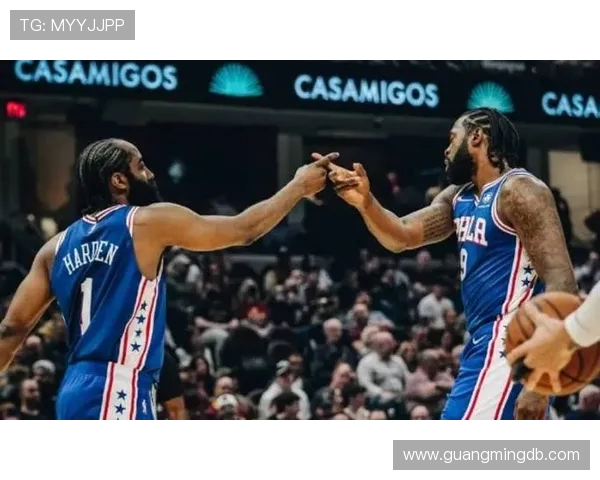 费城76人与迈阿密热火巅峰对决激战再起谁能掌控东部新格局 费城76人与迈阿密热火巅峰对决激战再起谁能掌控东部新格局