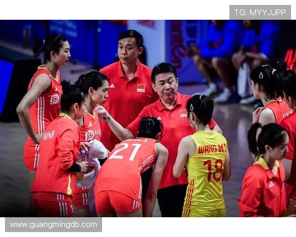 杭州飞盘队战术之争引发热议球迷与专家各抒己见