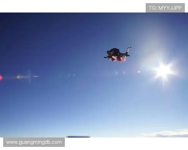 深圳极限运动队耐力挑战揭秘：勇者无畏的极限之旅