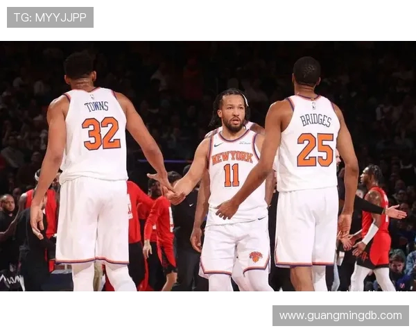 1992年公牛队与纽约尼克斯的经典对决回顾与分析